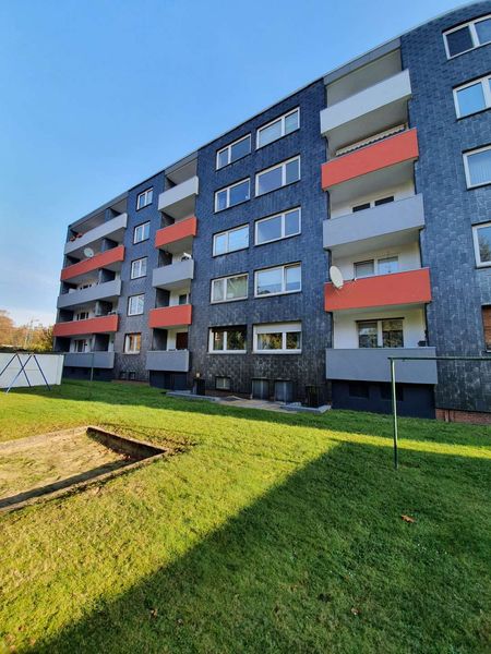 Georg-Simon-Ohm-Str. 21 - schöne 3 ZKB mit Balkon im 3. OG *ab sofort* verfügbar